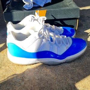 Nike Air Jordan 11 Low White Blue Sneakers